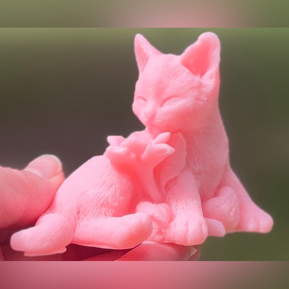 Cat Kitten Kitty Soap - Fragrant Decorative Soap  Handmade Handcrafted - Picture 2 of 14